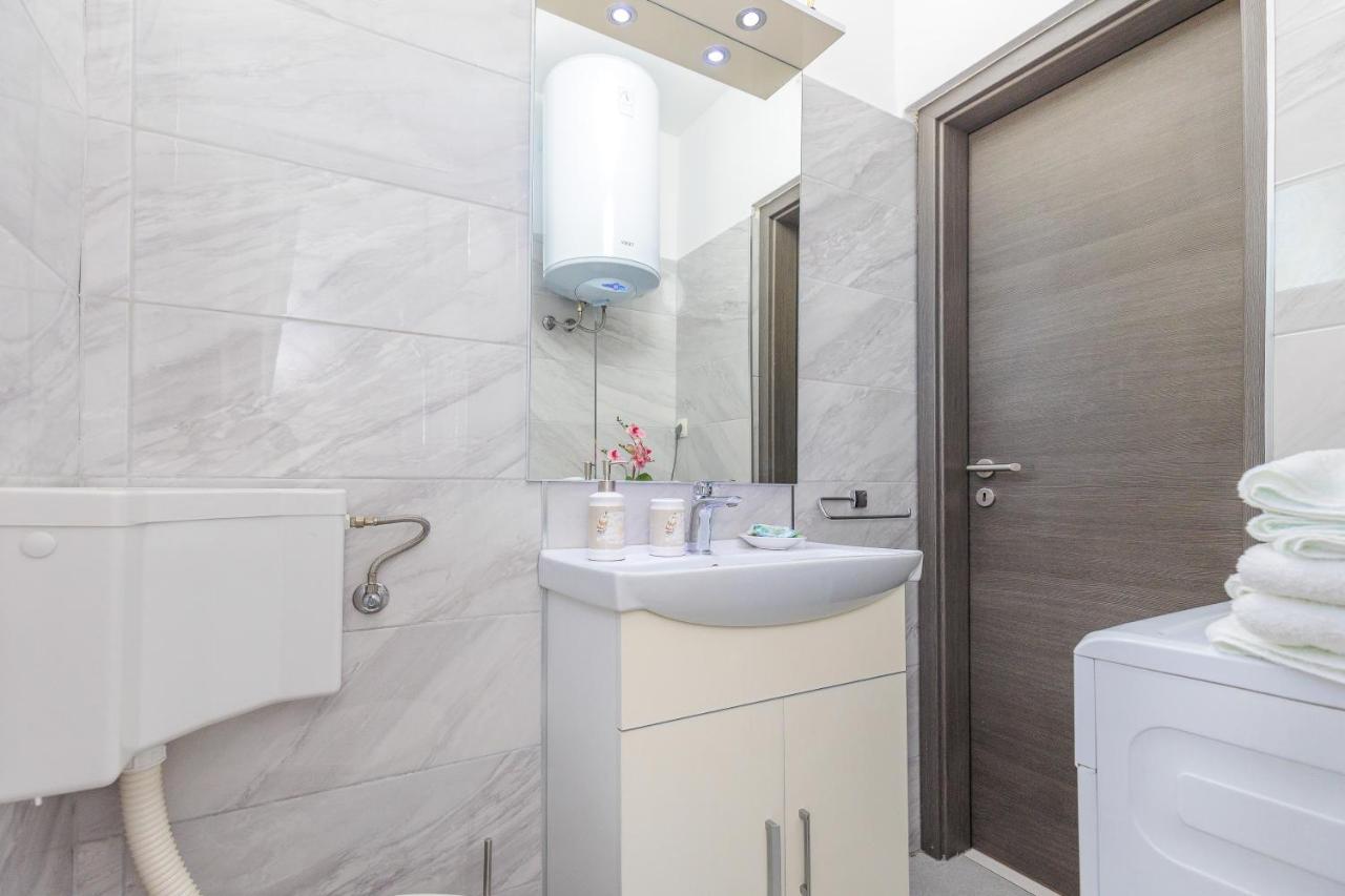 Apartment Ema ซาดาร์ ภายนอก รูปภาพ
